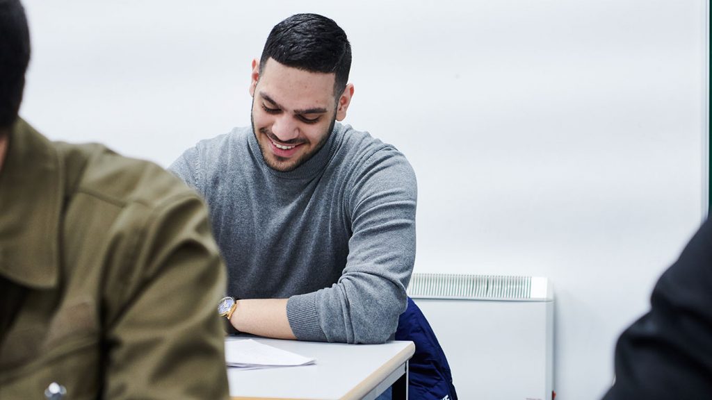 Estudiante de la clase Foundation en el Abbey College de Manchester